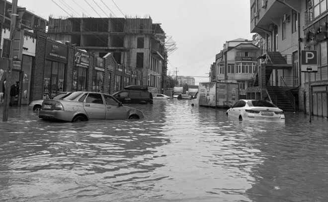 От природной стихии к кризису управления: как Дагестан переживает одно из самых разрушительных наводнений века