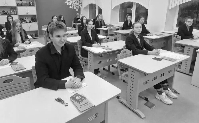 Почти 6 тысяч выпускников Ленобласти написали итоговое сочинение